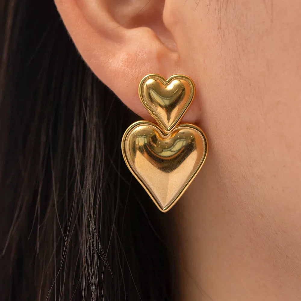 Carryallco Smooth Love Drop Earring