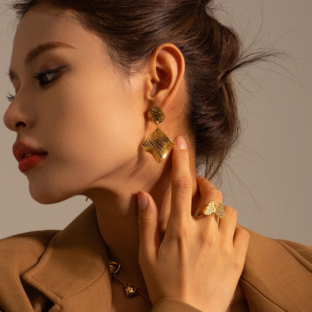 Carryallco Bump Lava Irregular Drop Earring