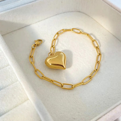 Carryallco Clip Chain Hollow Heart Pendant Bracelet