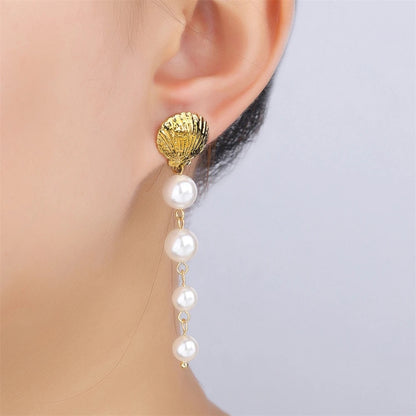 Carryallco Ethereal Shell Pearl Earrings