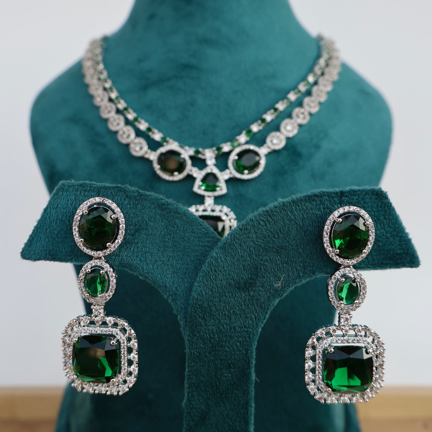 Carryallco Radiant Emerald Splendor Set