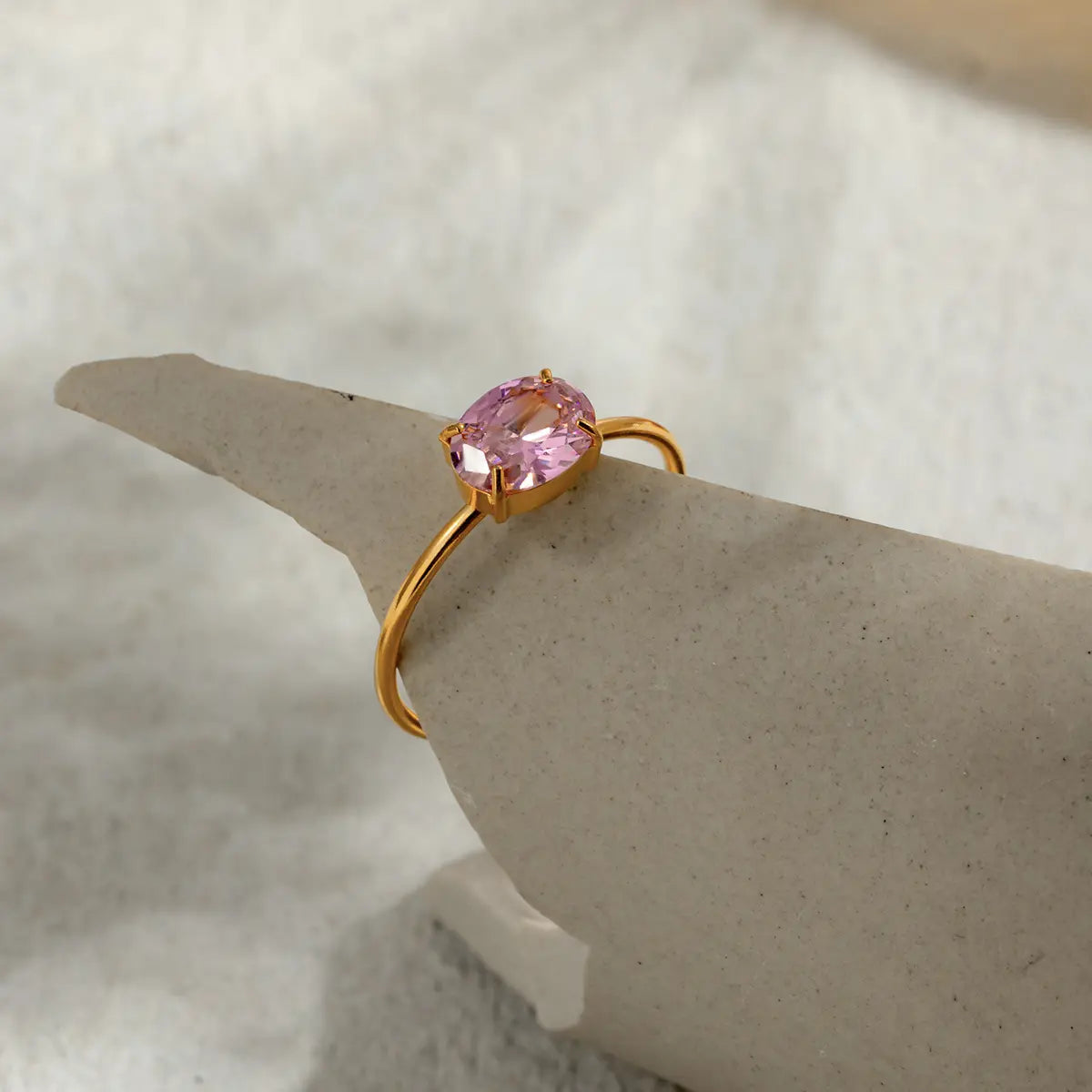 Carryallco Fuchsia Elegance Ring